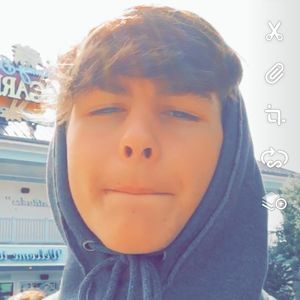 Meet your Posher, Tanner